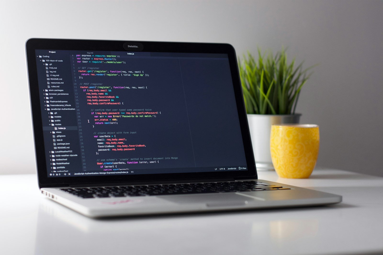 What Is WordPress? Features, Benefits and Costs Explained
